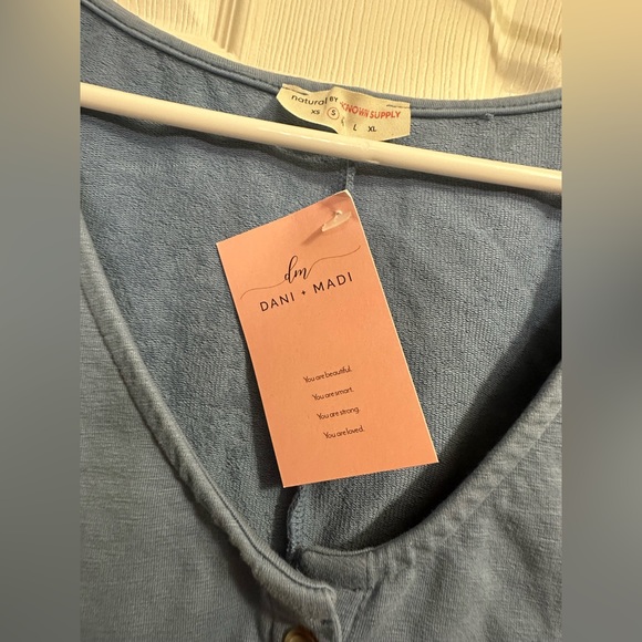 Romper - BNWT - Size Small - Picture 3 of 7